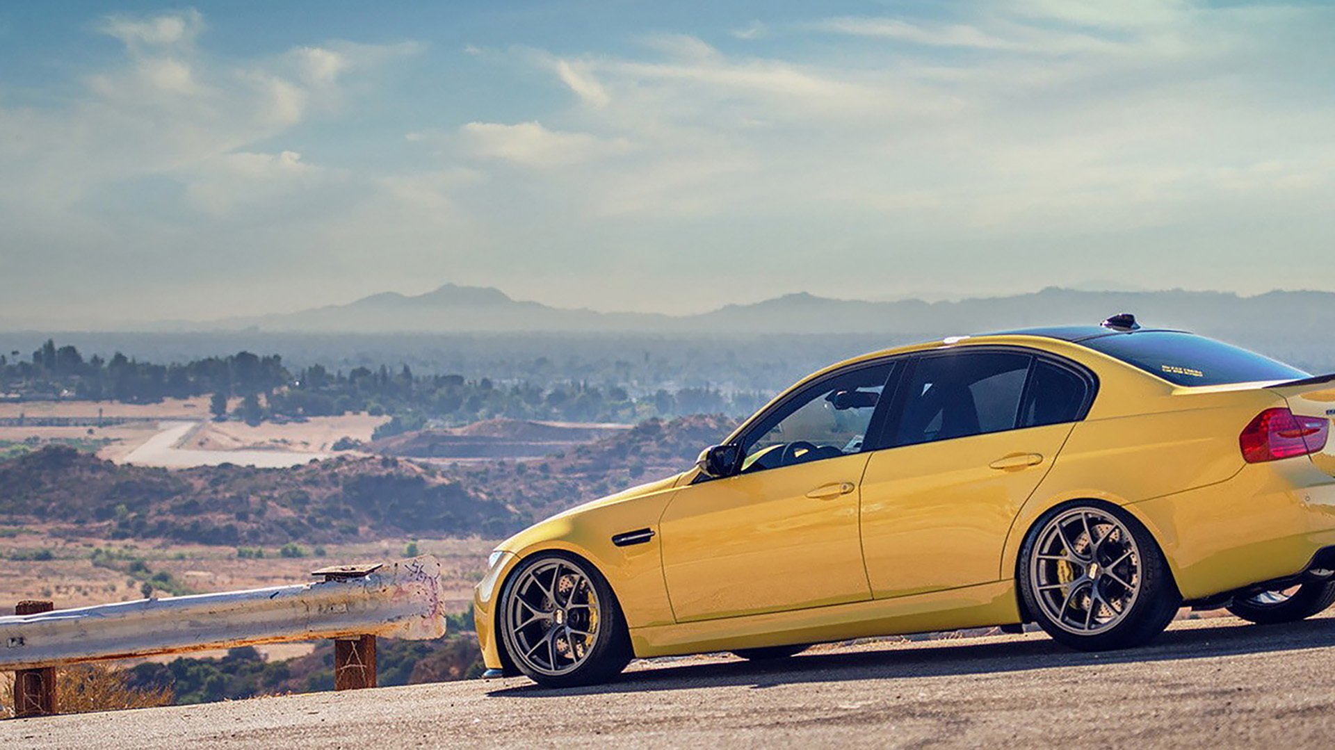 开云电竞在线-乒乓球战术应用更智能，精准决策成为常态，乒乓球有哪些战术,你在比赛中会怎么应用